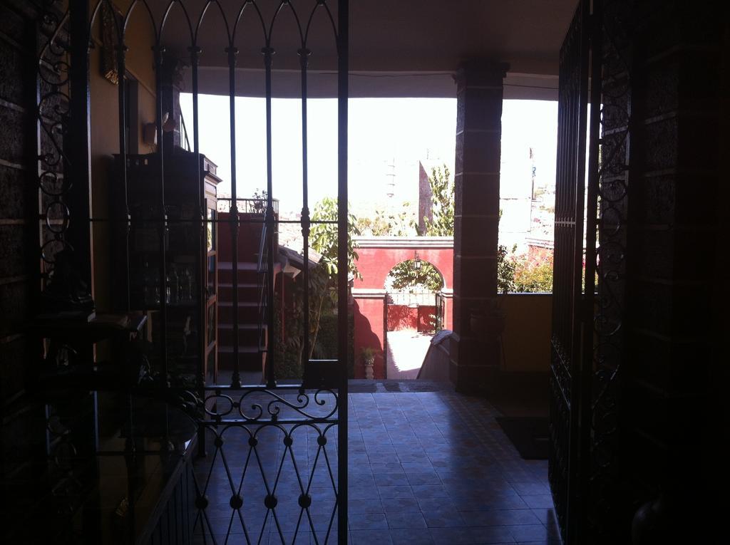 Hostal Tres Mascaras Αγιακούτσο Εξωτερικό φωτογραφία